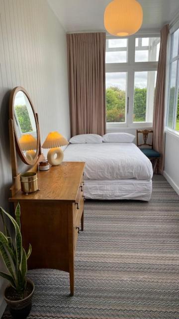Motel The Clive Hideaway Extérieur photo
