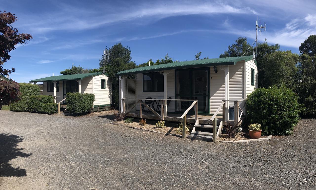 Motel The Clive Hideaway Extérieur photo