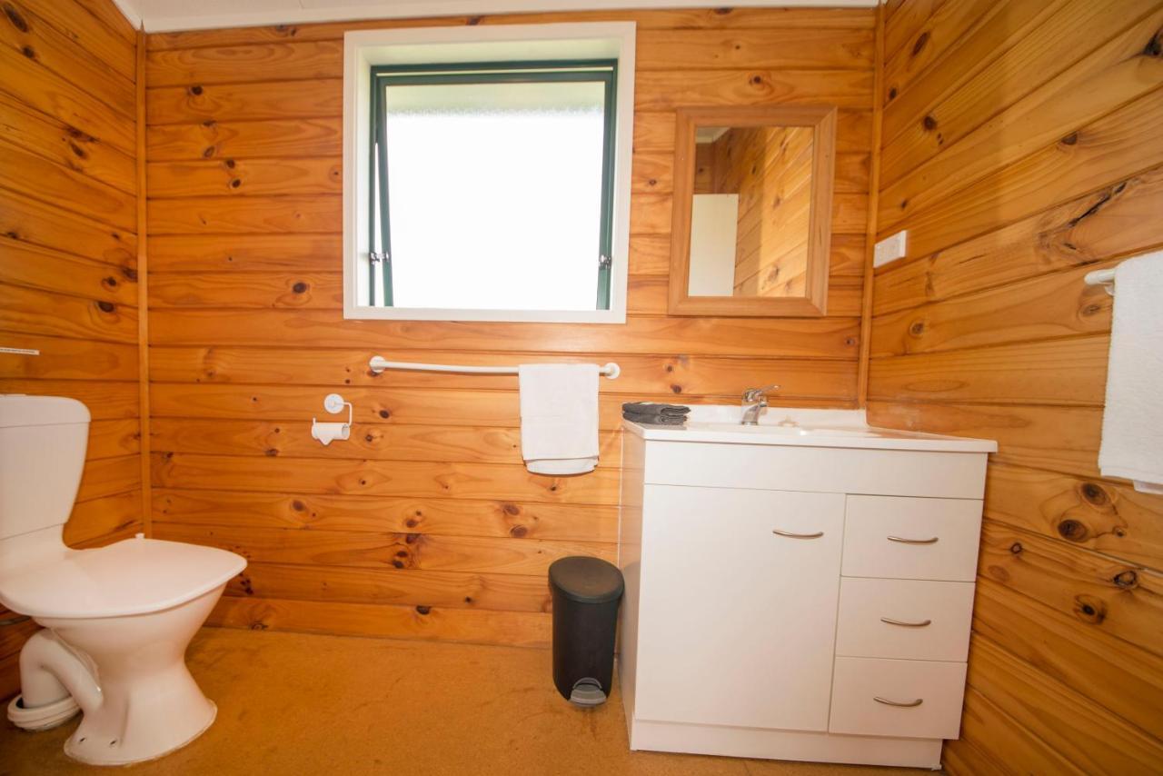Motel The Clive Hideaway Extérieur photo